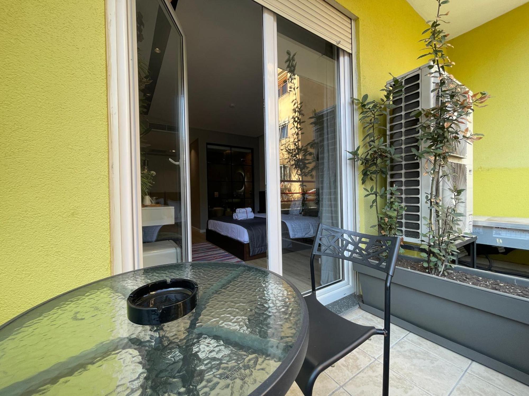 Retreat Apartments Tirana Exterior photo